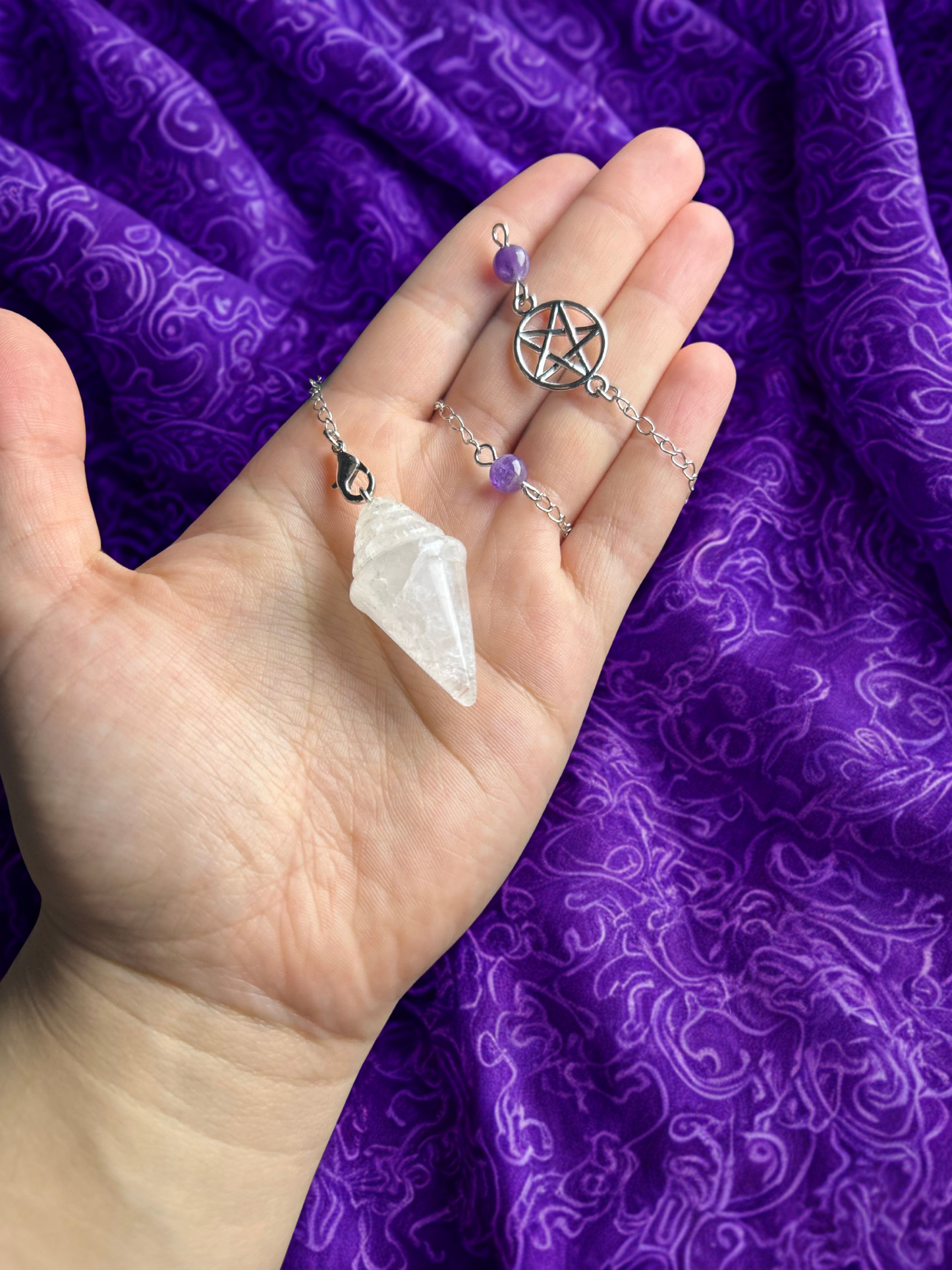 🔮 Pendule “Maguyris” – Cristal de Roche Poli & Améthyste Travaillée, Protection Pentacle